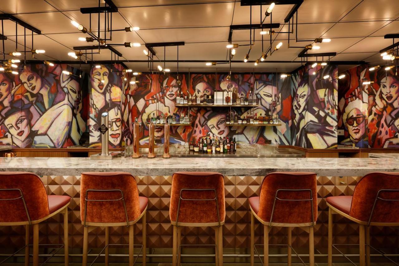 Hard Rock Hotel 4*